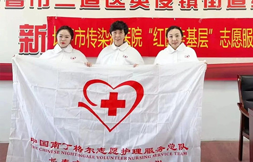 义诊服务“零距离” 关爱居民送健康