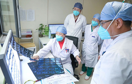 综合科（一疗区）：守护“一老一小”，这里为“朝夕健康”托起保障