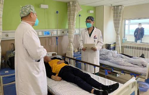 腰疼1年俩月没治好，29岁的他最后来到了这里……