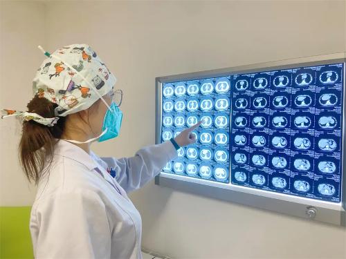 出院小牵挂丨红包变住院费，大象传媒
医生用专业和温暖治愈我心