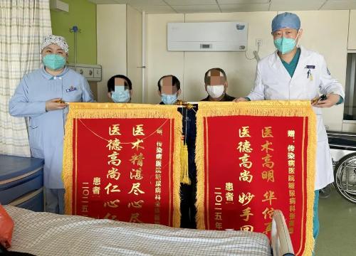 出院小牵挂丨病中逢“医”暖相伴，我和儿子重拾生活暖阳